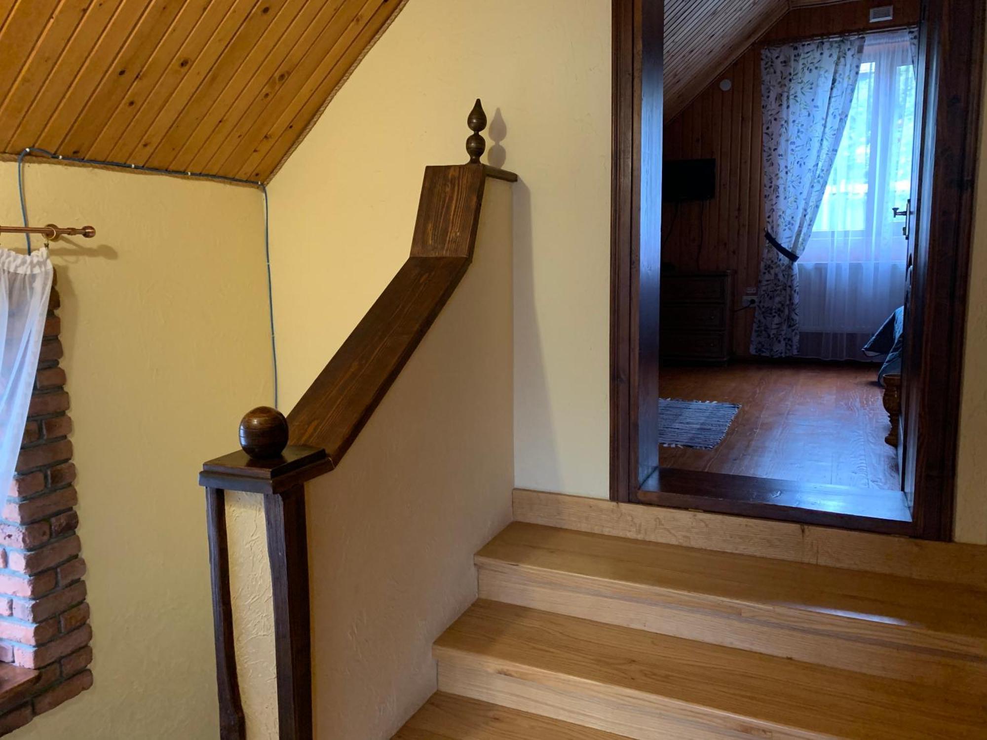 Villa Dereviy Yaremche Exterior foto