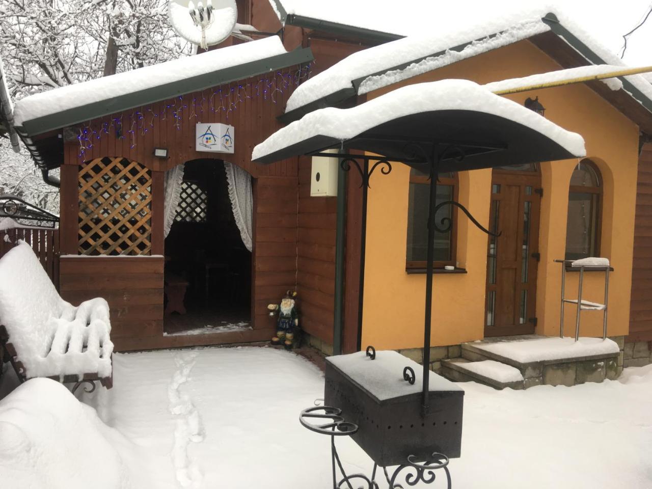 Villa Dereviy Yaremche Exterior foto